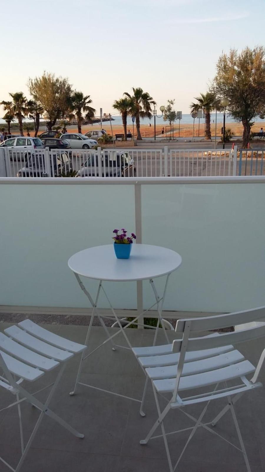 Soleemare Barletta Hotel Kültér fotó